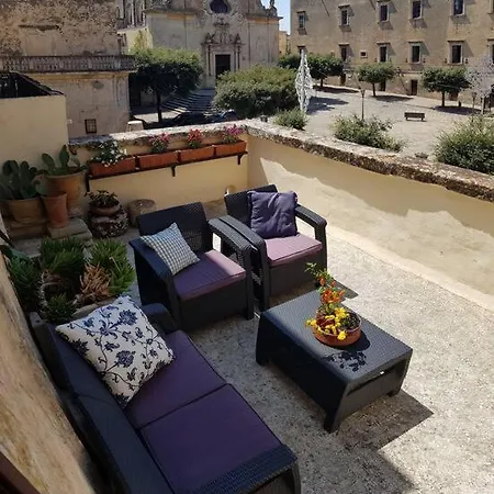 Antica Residenza Piazza Pisanelli * Tricase